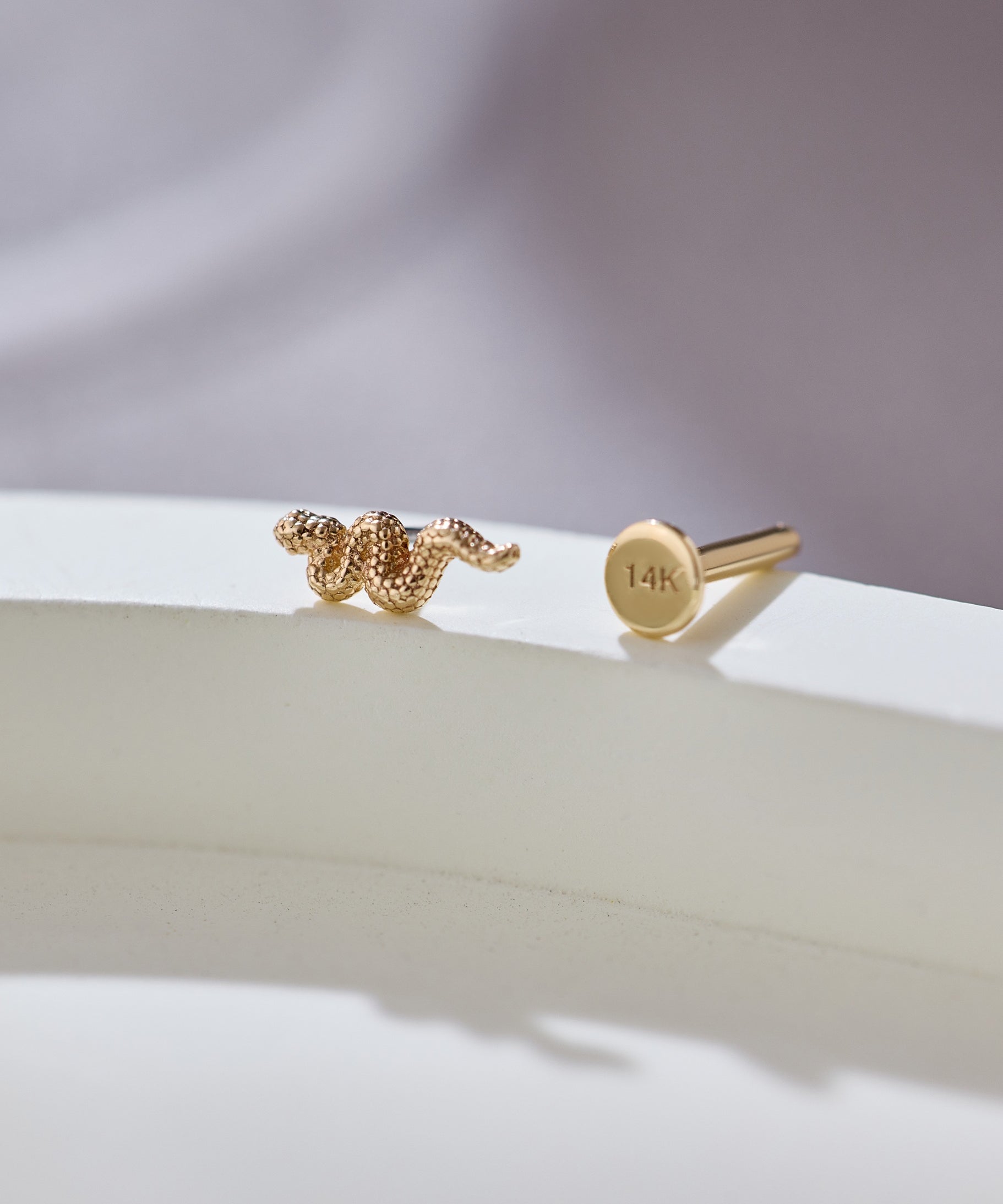 14K Gold Serpent Motif Threadless Piercing
