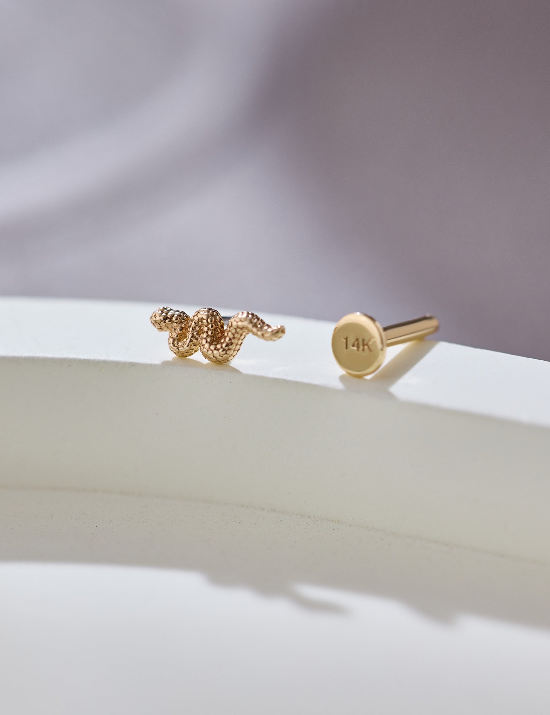 14K Gold Serpent Motif Threadless Piercing