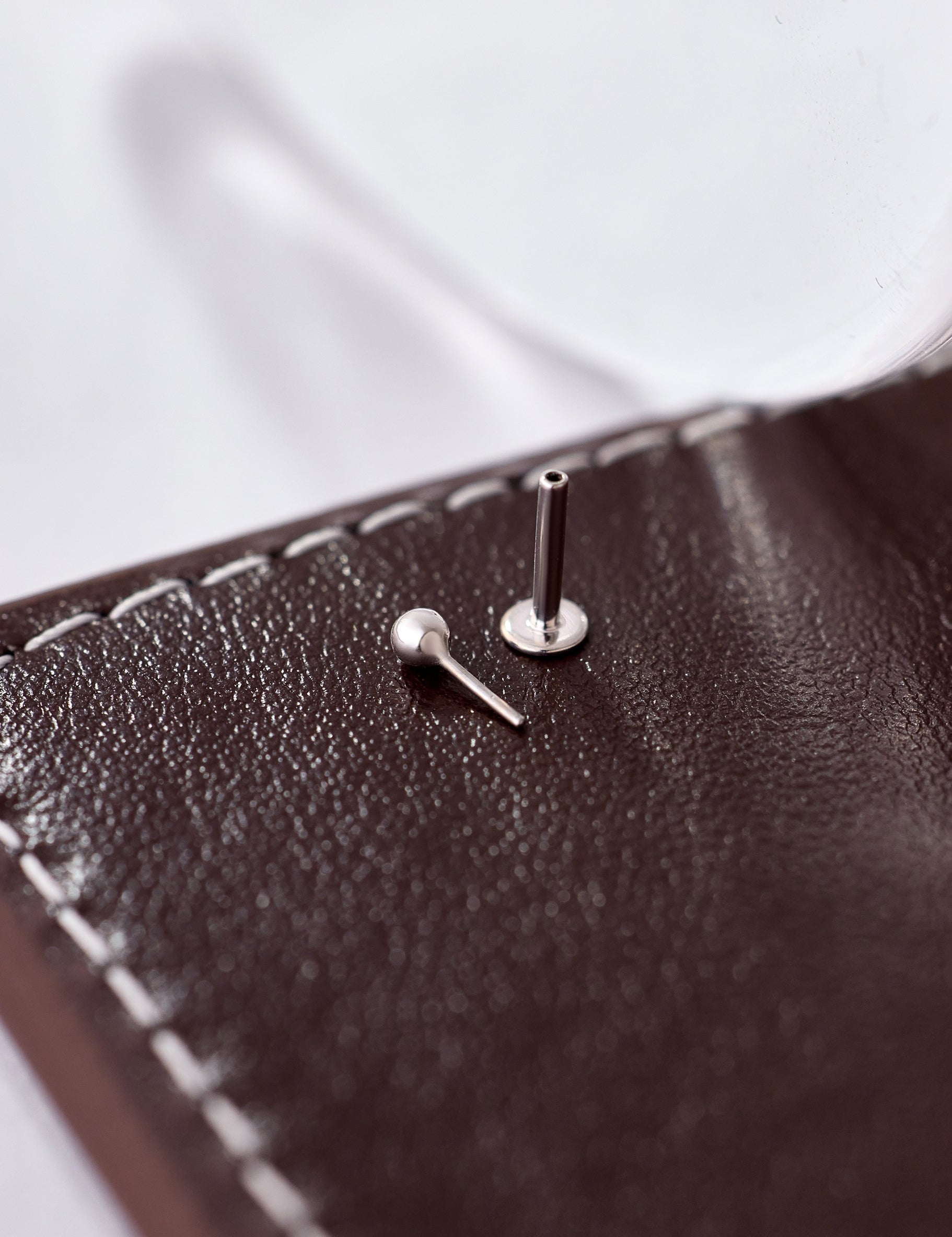 14K White Gold Classic Ball Threadless 2mm Piercing