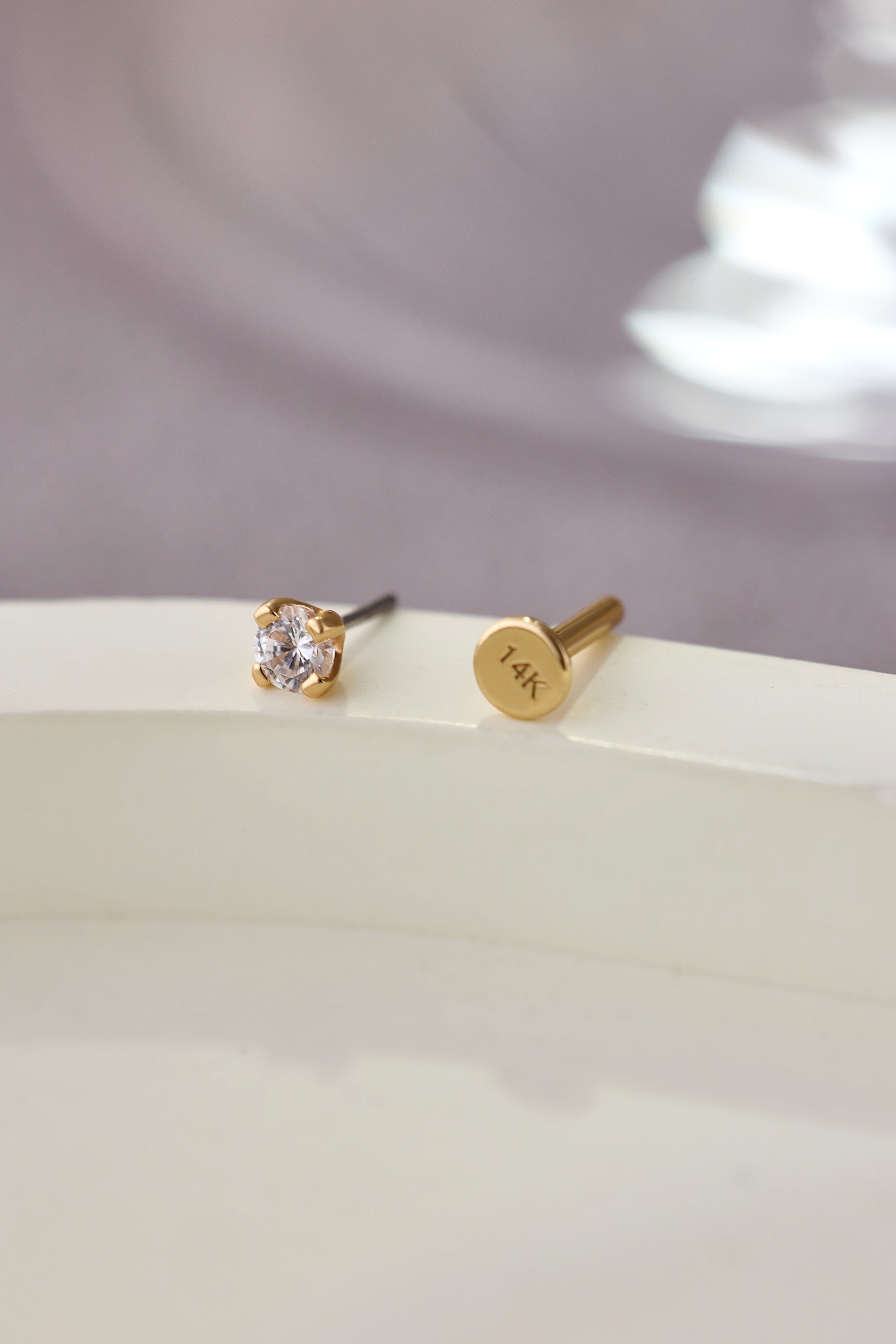 14K Gold Solitaire Gem Threadless 2.5mm Piercing