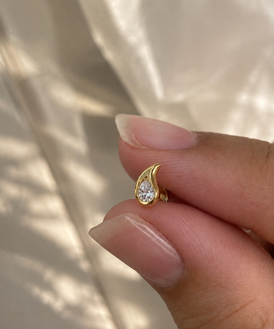 Titanium PVD Gold Tear of Light Threaded Piercing