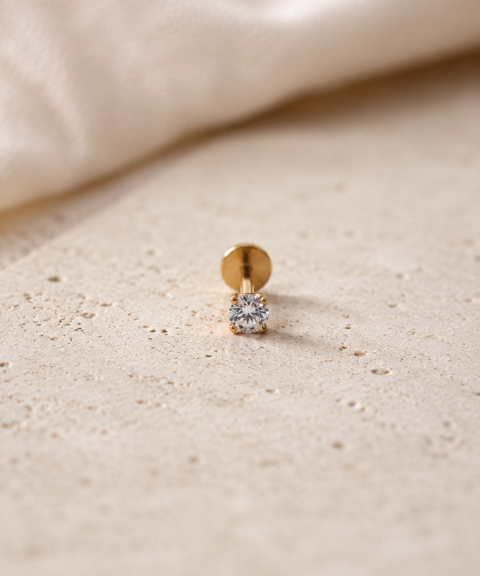 Titanium PVD Gold Solitaire Gem Threaded 2.5mm Piercing