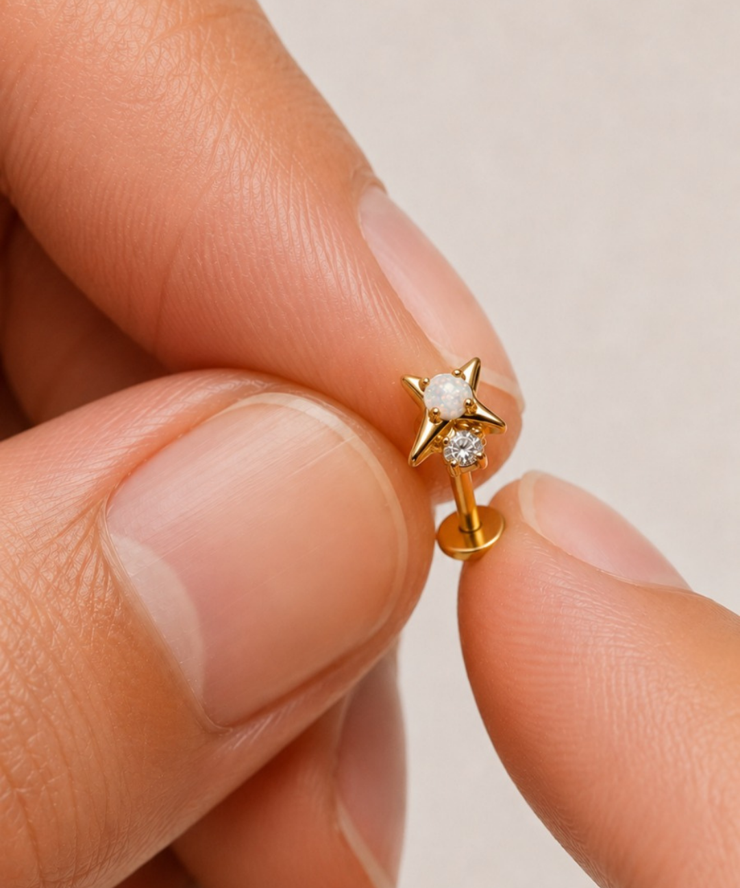Titanium PVD Gold Guiding Light Star Threadless Piercing