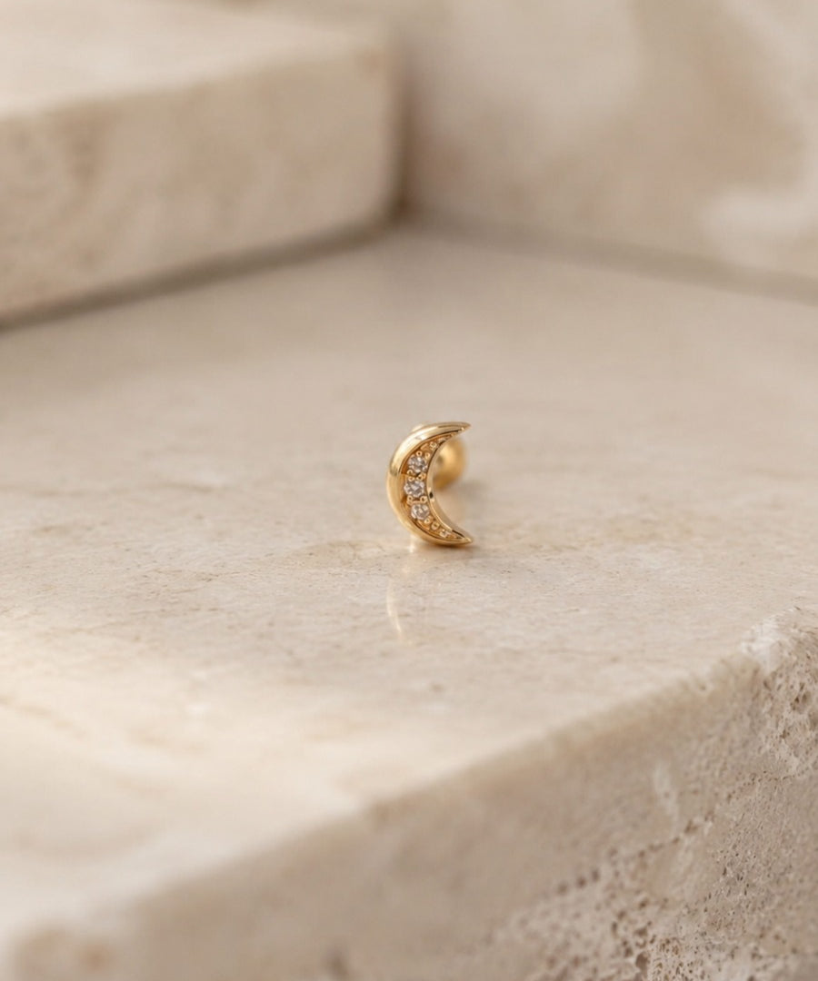 14K Gold Crescent Moon Threadless Piercing