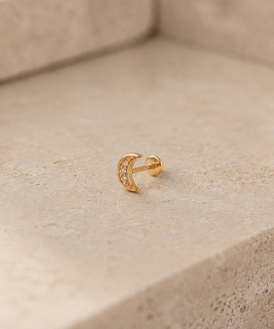 14K Gold Crescent Moon Threadless Piercing