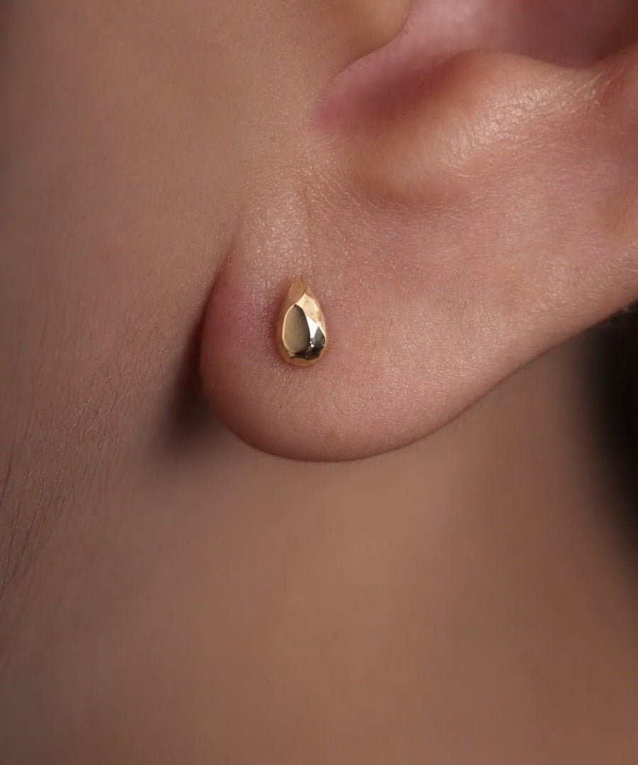14K Gold Faceted Cut Disc Teardrop Threadless Piercing